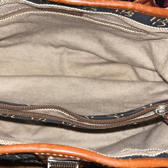 Dooney and Bourke 3 Way Bag & Wallet Bundle - EUC - Picture 8 of 15